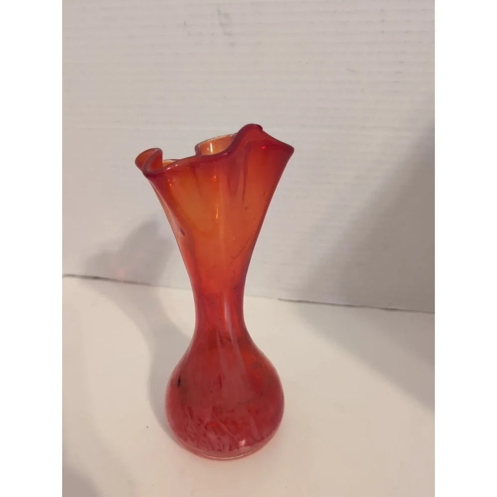 Vintage Hand Blown Art Glass Vace Orange Red‎ Ruffled Top Mid-Cenrury Modern